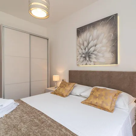 Appartement Tonina Trogir