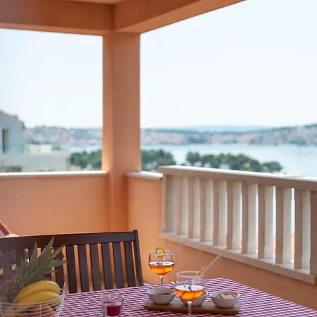 Apartment Tonina *