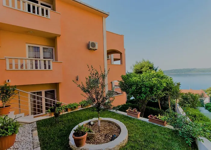 Tonina Apartment Trogir